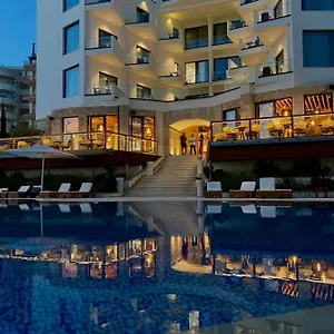 **** Hotell Harbour Albanien